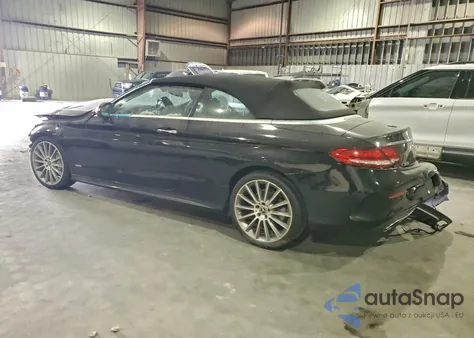 2019 Mercedes-Benz C 300 z USA, uszkodzony, nr VIN WDDWK8DB8KF781838